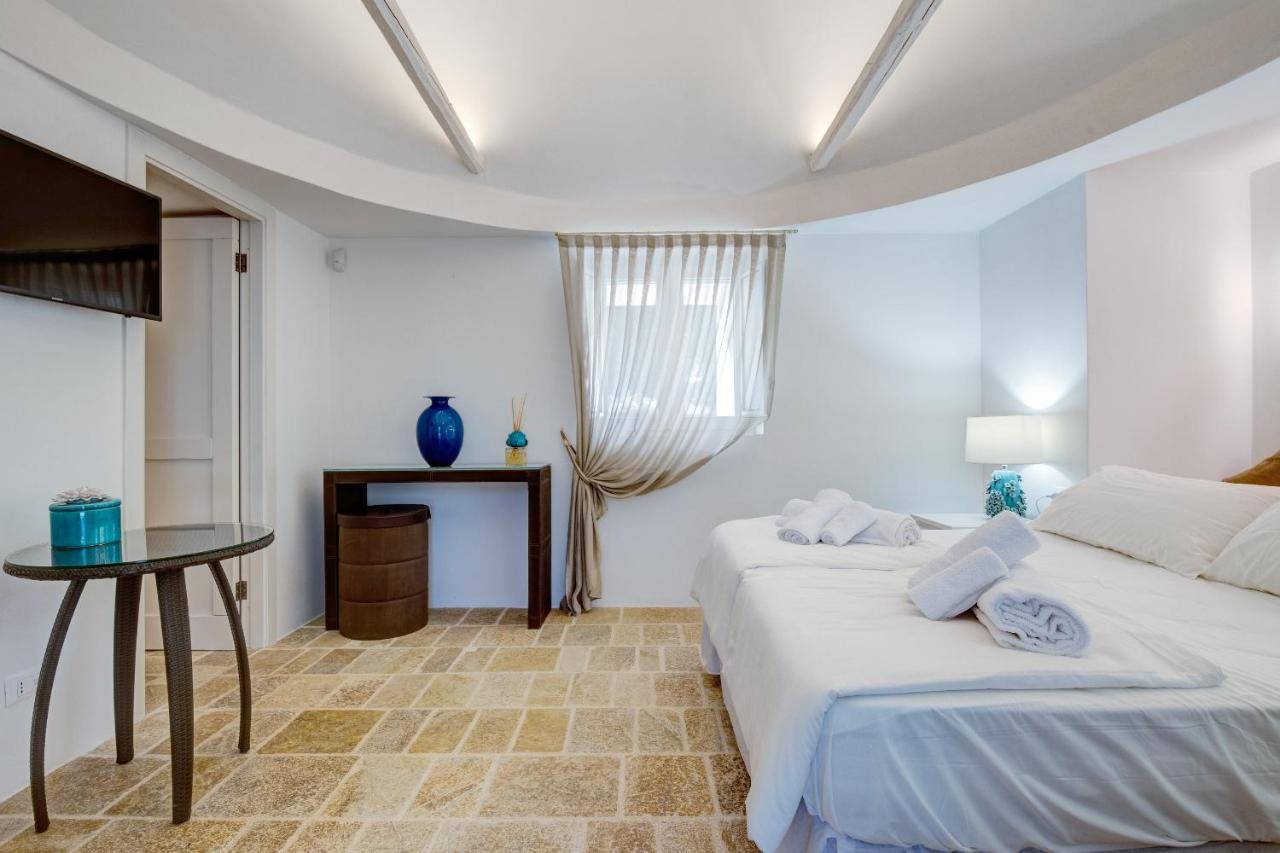 B&B Trulli Moonlight Da Grace Ostuni Exteriér fotografie